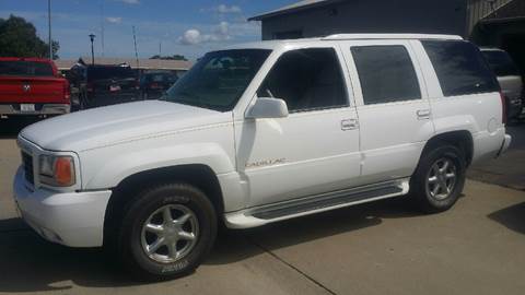 2000 Cadillac Escalade for sale at National Motor Sales Inc in South Sioux City NE